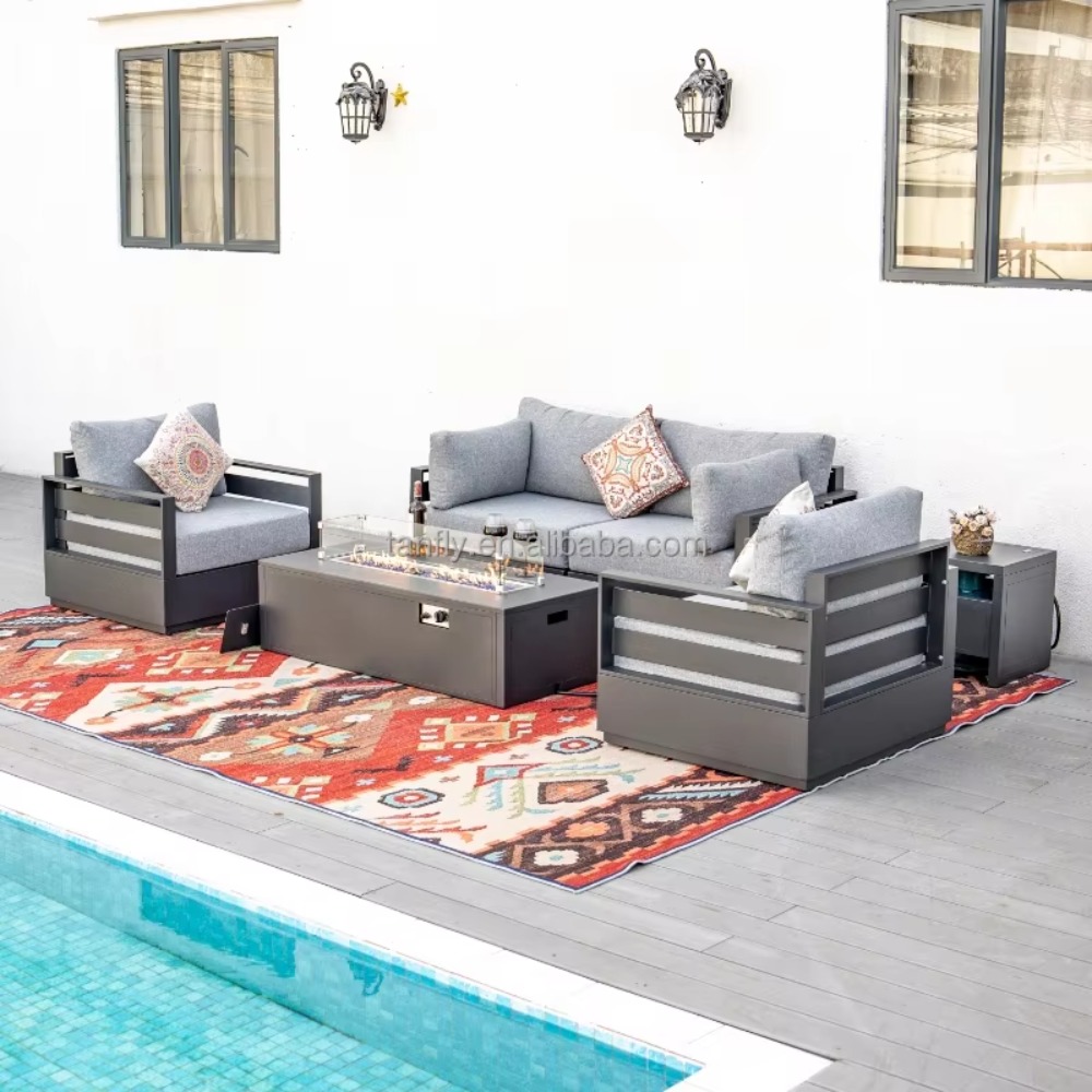 Outdoor Furniture And Fire Pit - طقم أثاث خارجي للفنادق والفلل، مجموعة